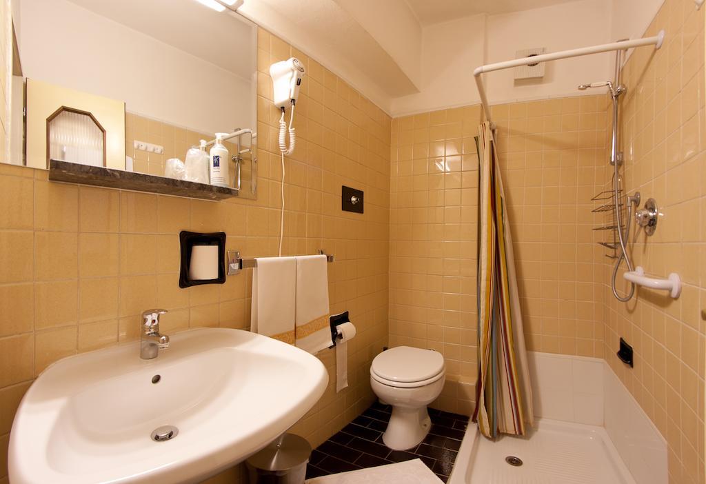 Hotel Cles Værelse billede