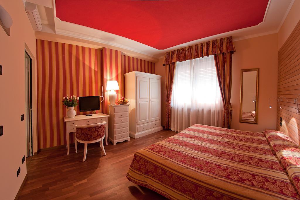 Hotel Cles Værelse billede